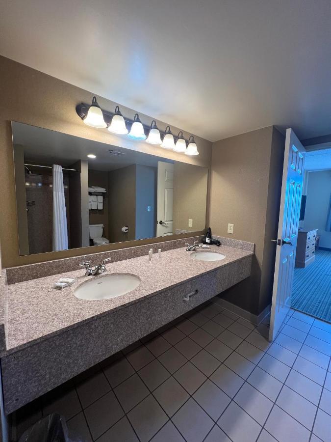 Wingate By Wyndham Coon Rapids Hotel Kültér fotó