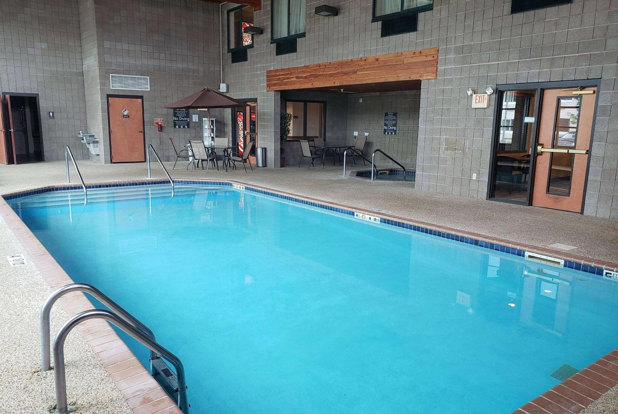 Wingate By Wyndham Coon Rapids Hotel Kültér fotó